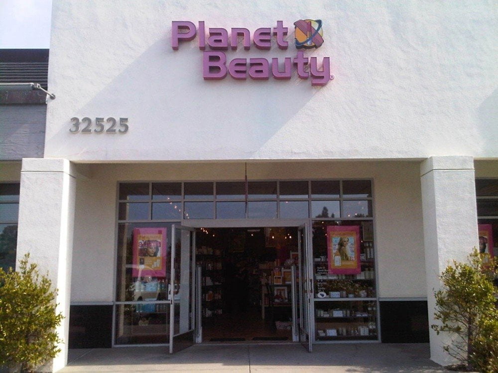 D’Modern Beauty Dana Point Aesthetics Facials, Lash Extensions Laguna