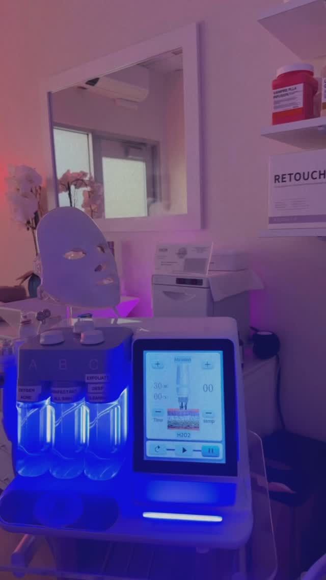 Home - Orange County Microblading, Facials, Lash Extensions 210 A great discussion we have with my client yesterday,It’s crazy sometimes we take care of others first before our own.The next thing we know we forget our own well being. 🧘♀️Thank you to our clients for the wisdom and spending your saturday with us. 💆♀️🤗#asmr #facial #orangecounty #lagunaniguel #danapoint #lagunabeach #explorepage