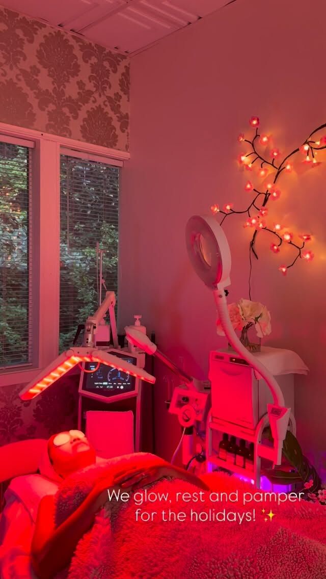 Home - Orange County Microblading, Facials, Lash Extensions 181 Busy holiday rush,But our clients pamper and recharge… 🧘♀️#orangecounty #holidays #facial